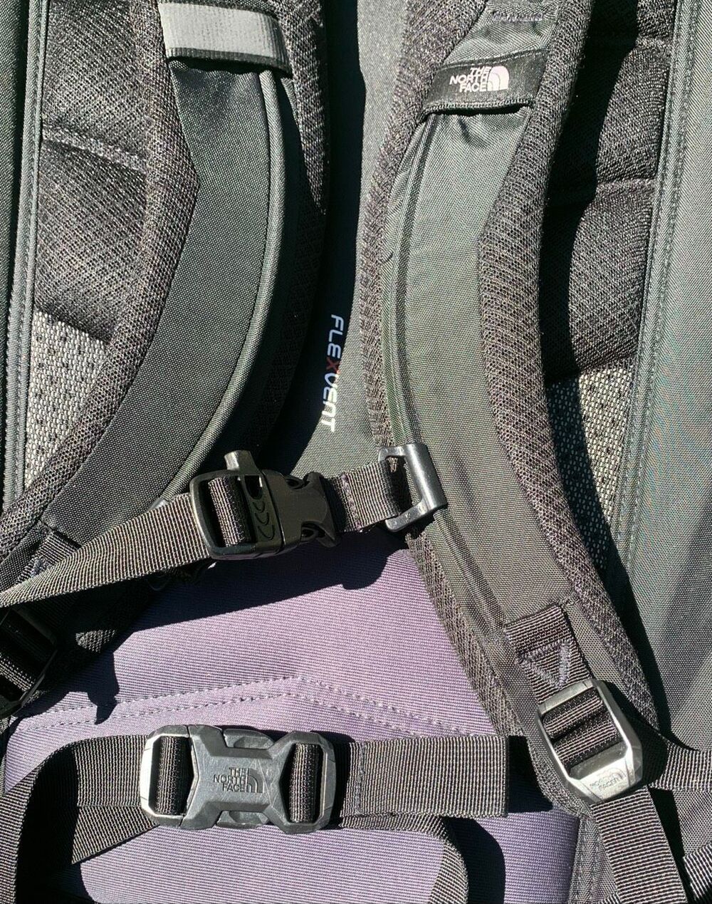 THE NORTH FACE Router Transit black School Work HIKE DAY Backpack Bag - Picture 12 of 12